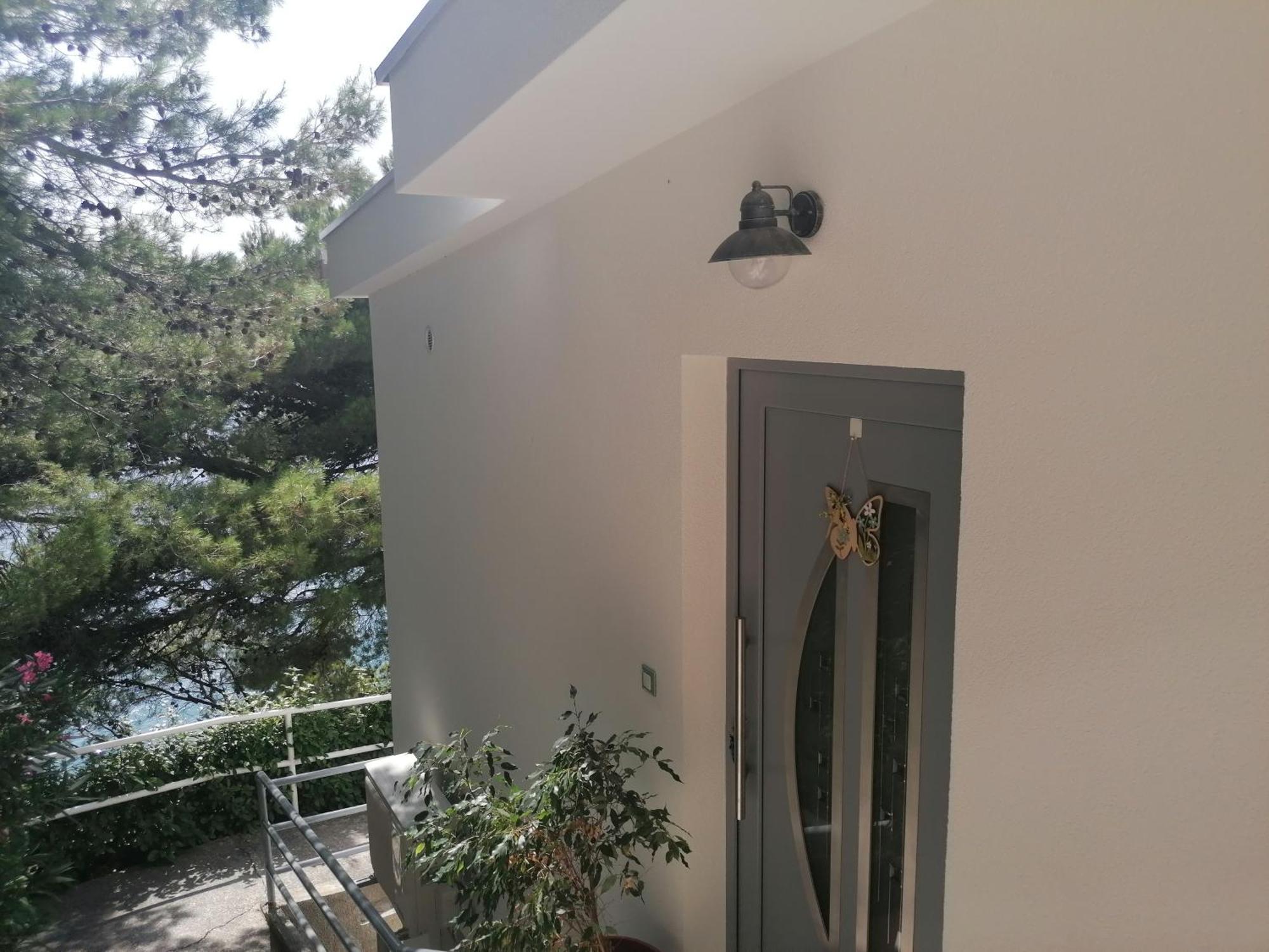 Apartmani Mares - 20 M From The Beach Brela Εξωτερικό φωτογραφία