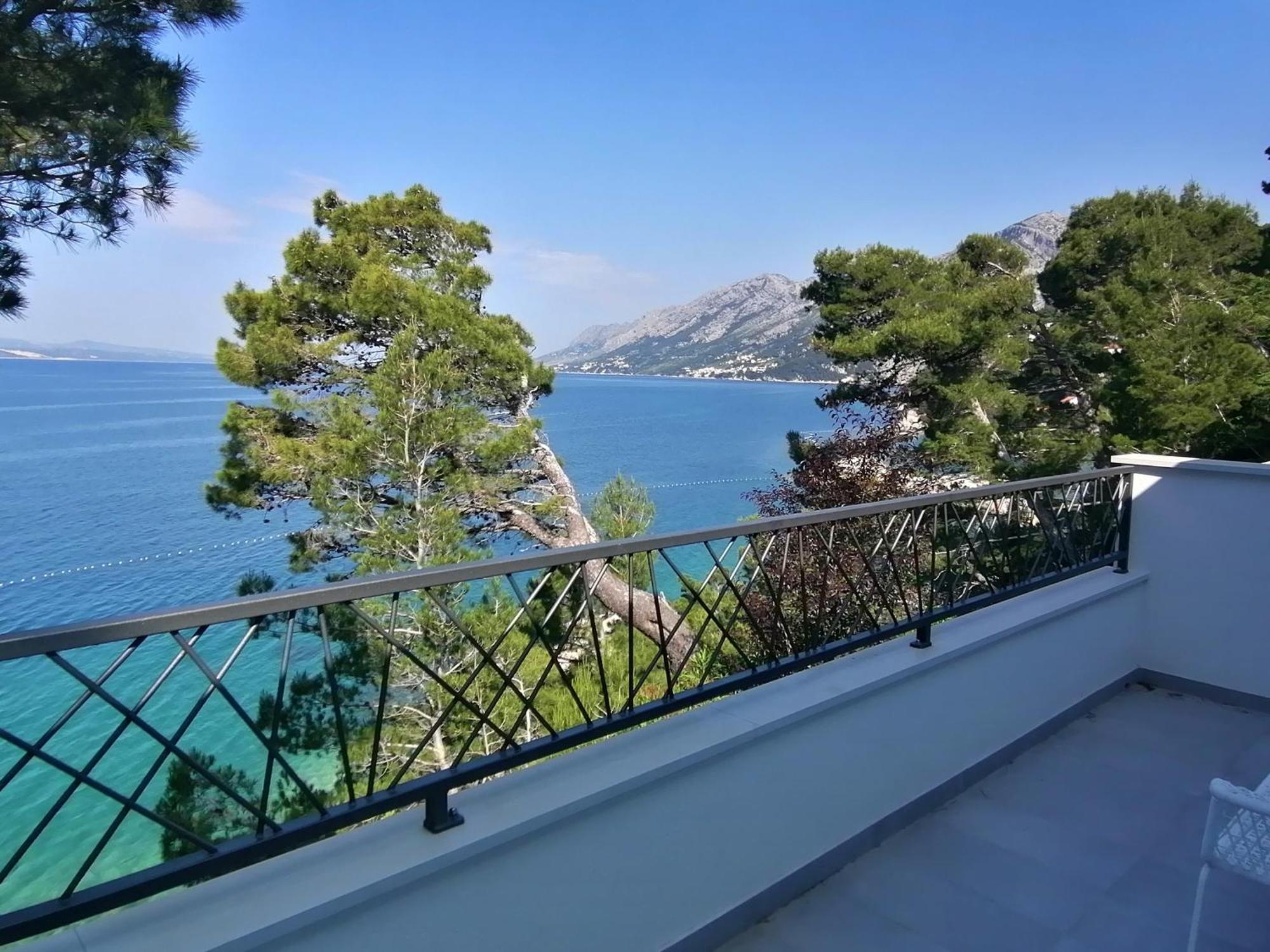 Apartmani Mares - 20 M From The Beach Brela Εξωτερικό φωτογραφία