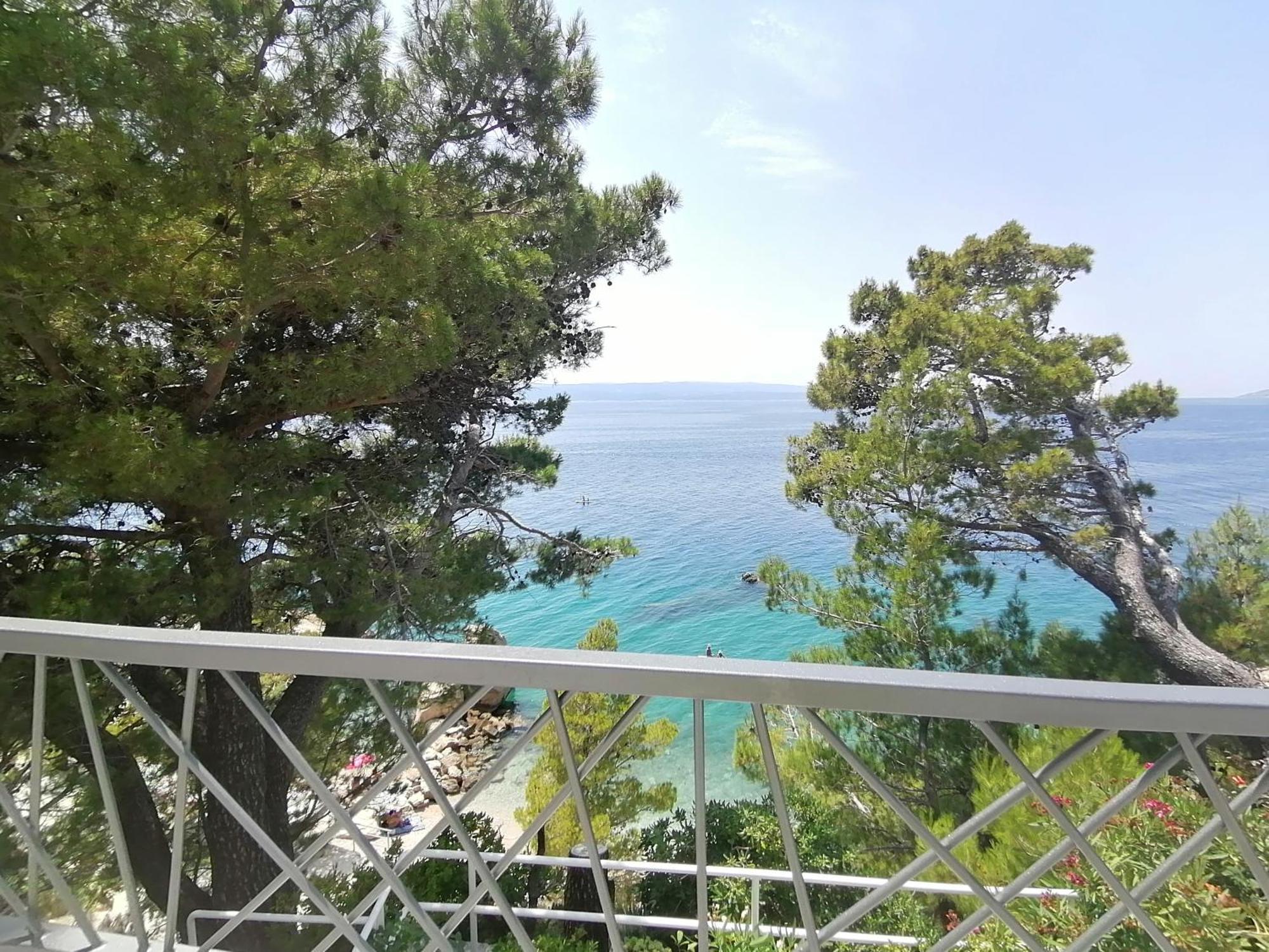 Apartmani Mares - 20 M From The Beach Brela Εξωτερικό φωτογραφία